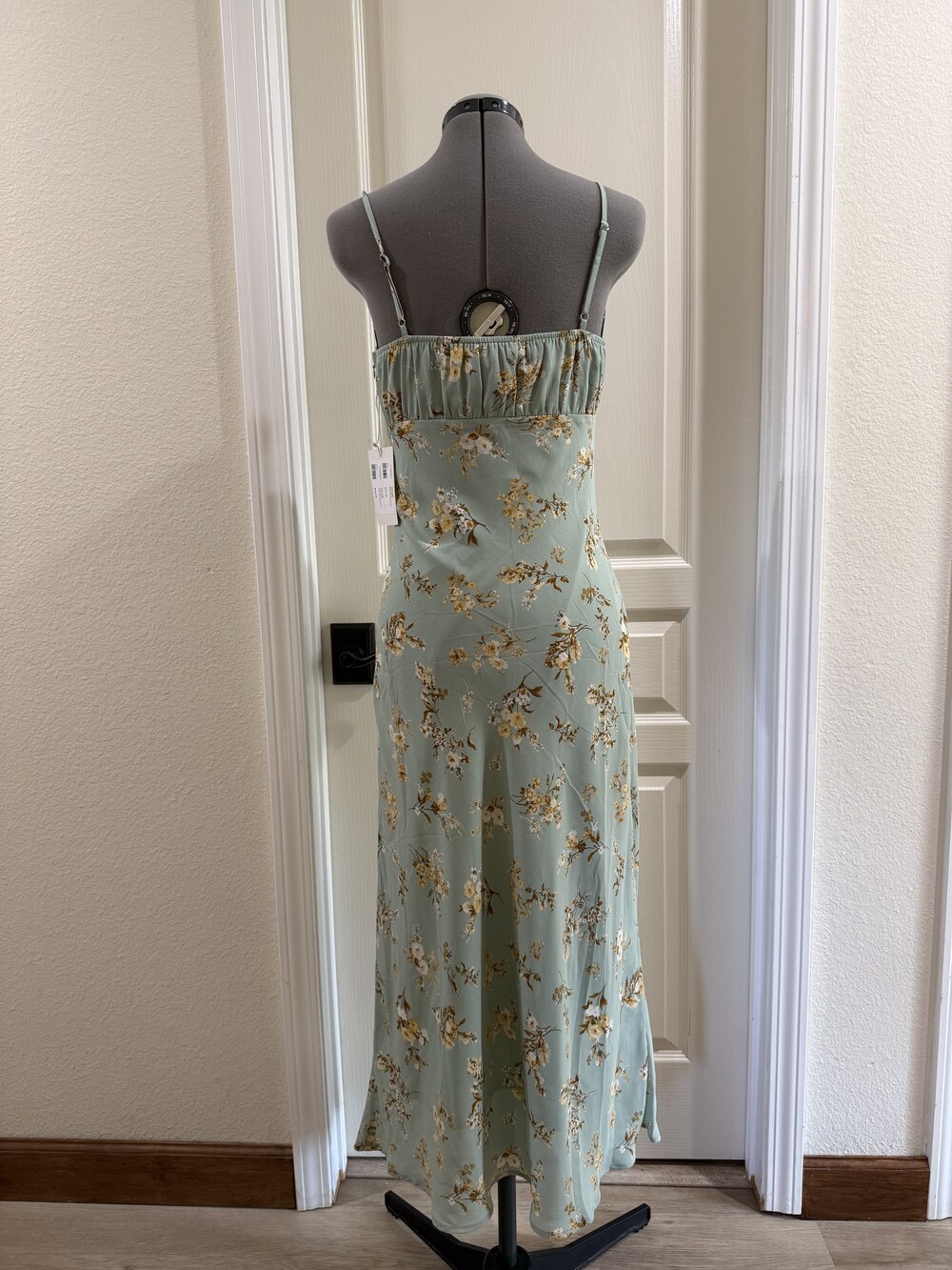 New Floral Green Slip Dress - Picture 3 of 4